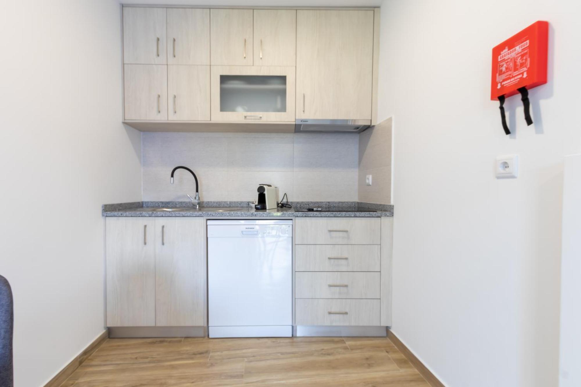 Alzira Farm stay Seia