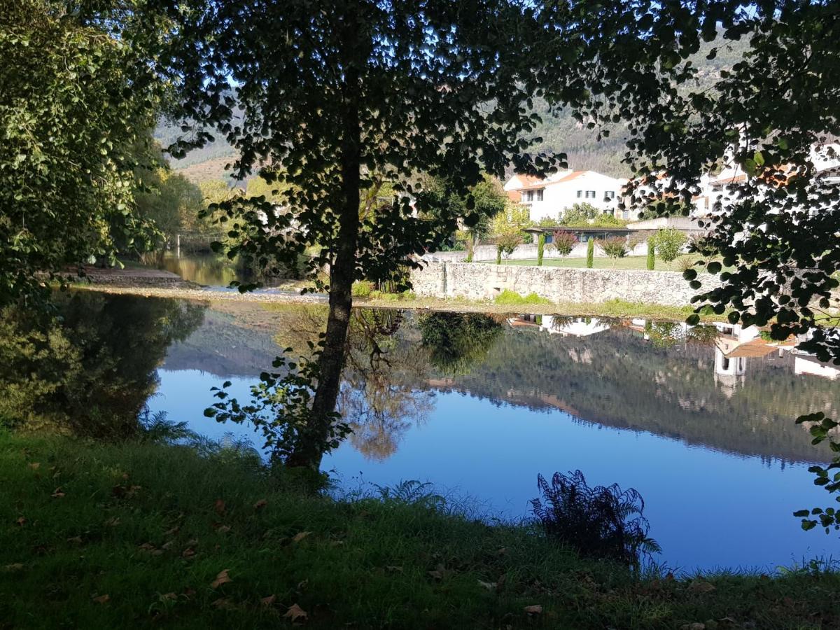 Alzira Farm stay *