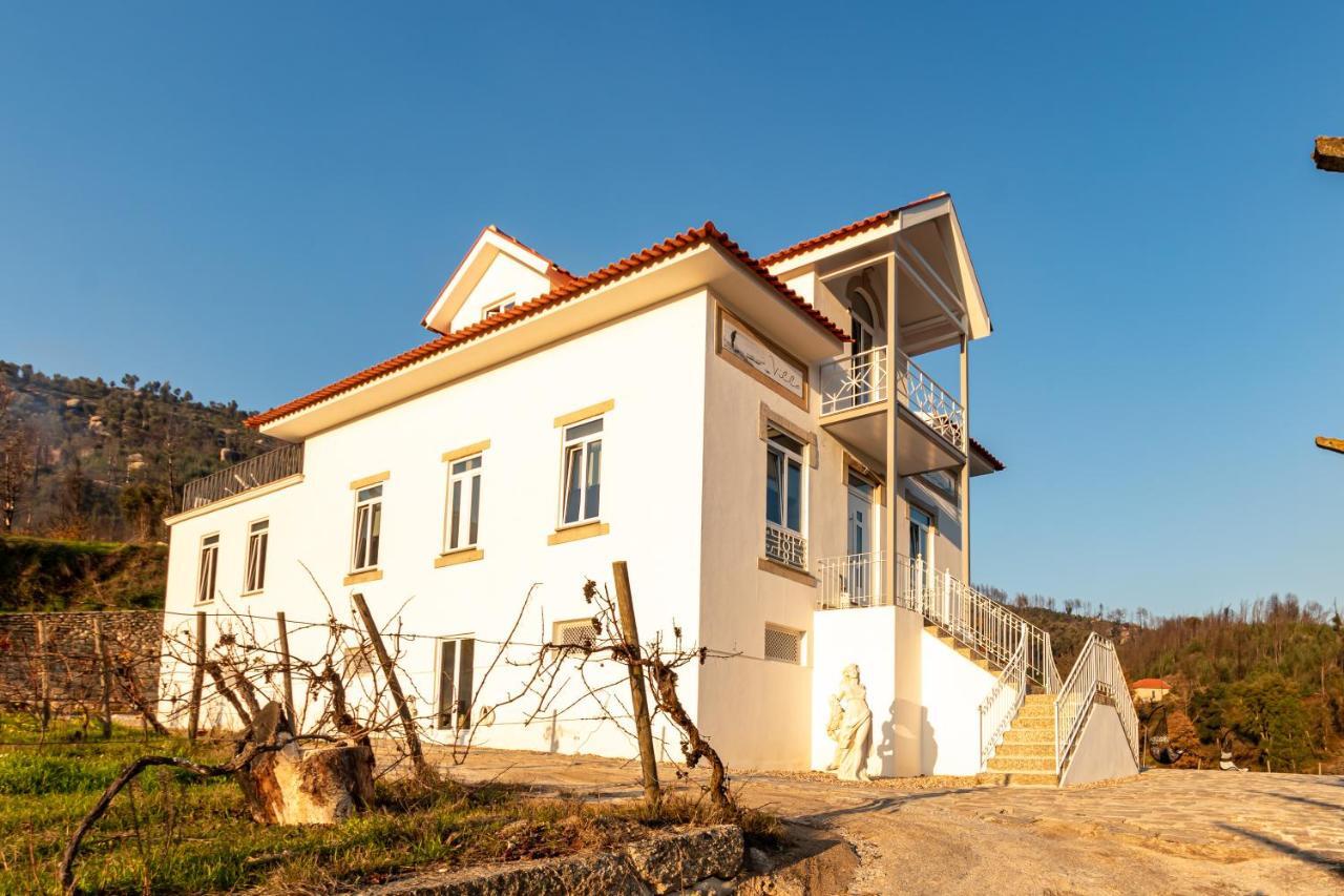 Alzira Farm stay *